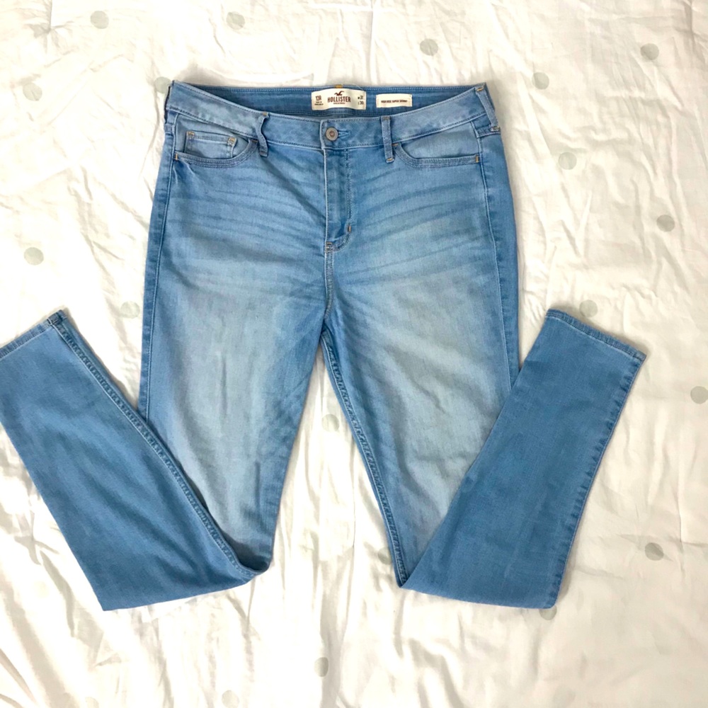 Hollister Jeans